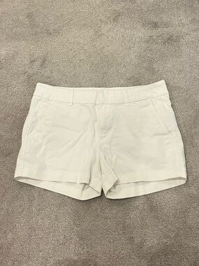 GAP White Women's Textured Cotton Shorts